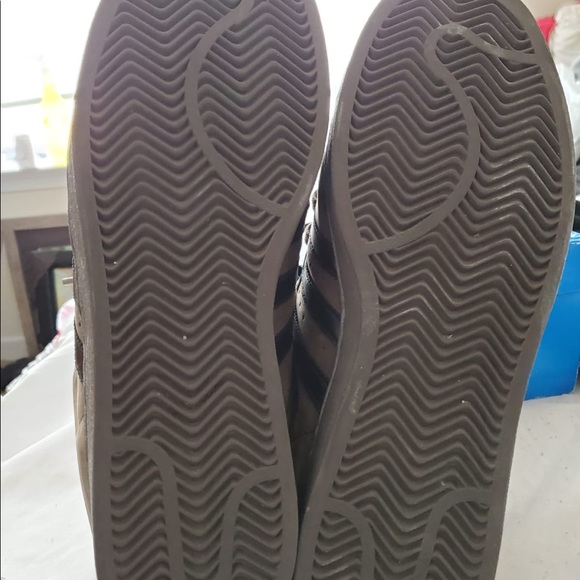 Size 11. Brown Adidas - Picture 4 of 6